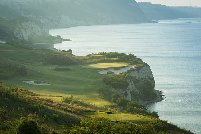 Thracian Cliffs